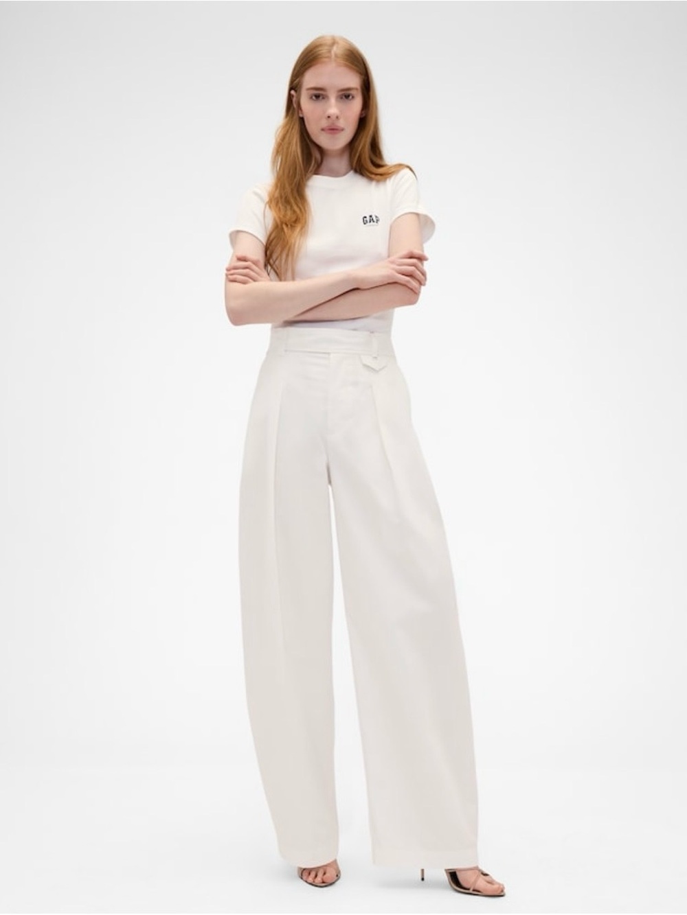 Gap x Victoria Beckham High Rise Pleated Arc Trouser